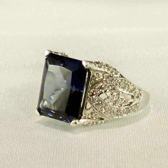 NEW Dark Aquamarine Cubic Zirconias Silver Vintage DESIGNER Ring